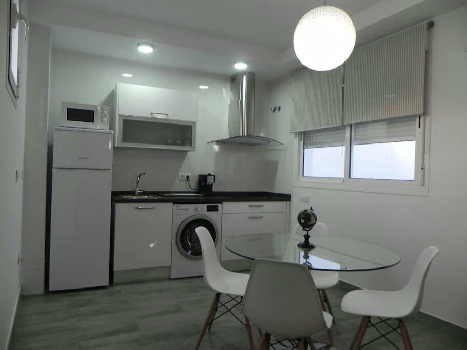 Atico Con Terraza En Alameda De Hercules Sevilla Exterior foto