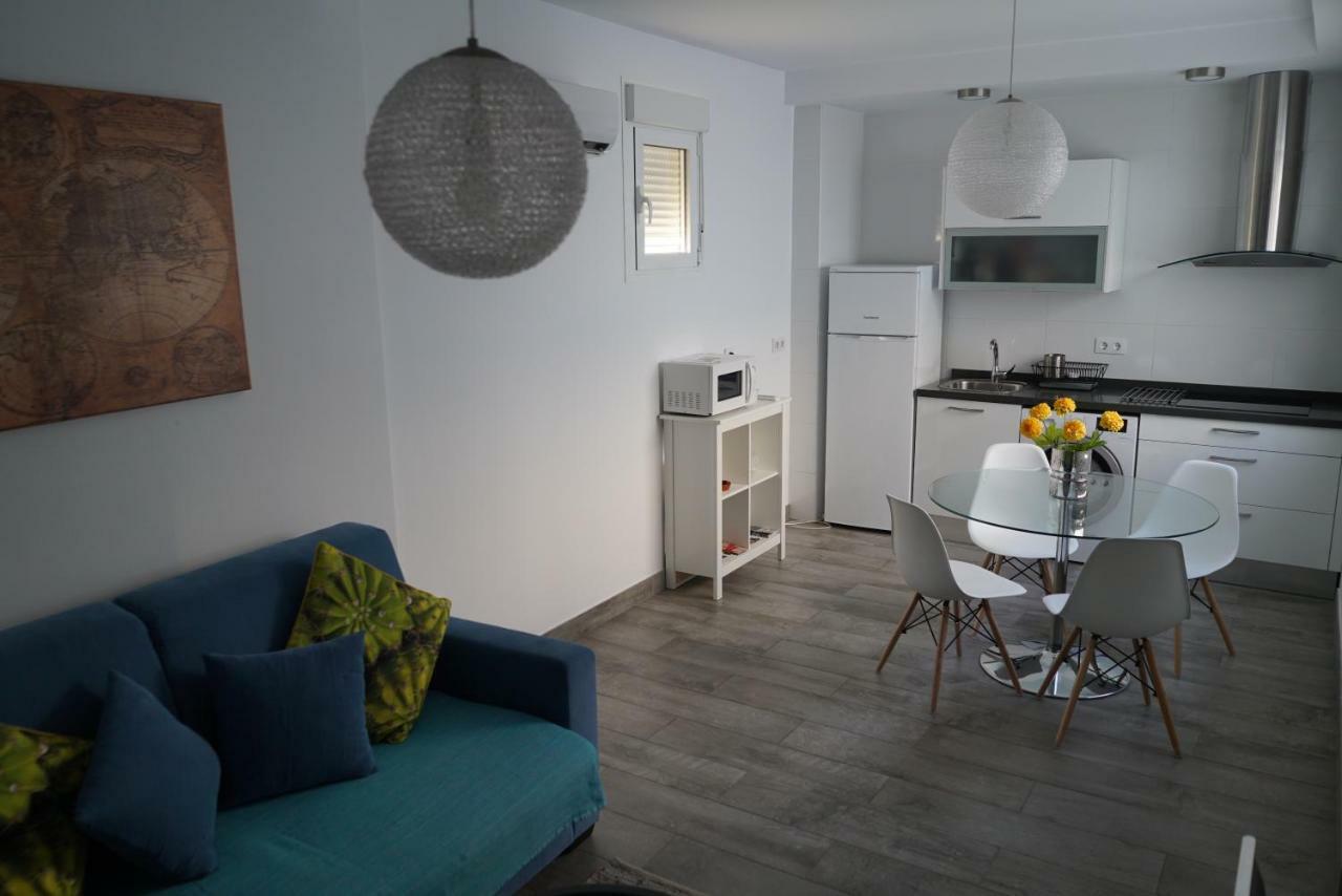 Atico Con Terraza En Alameda De Hercules Sevilla Exterior foto