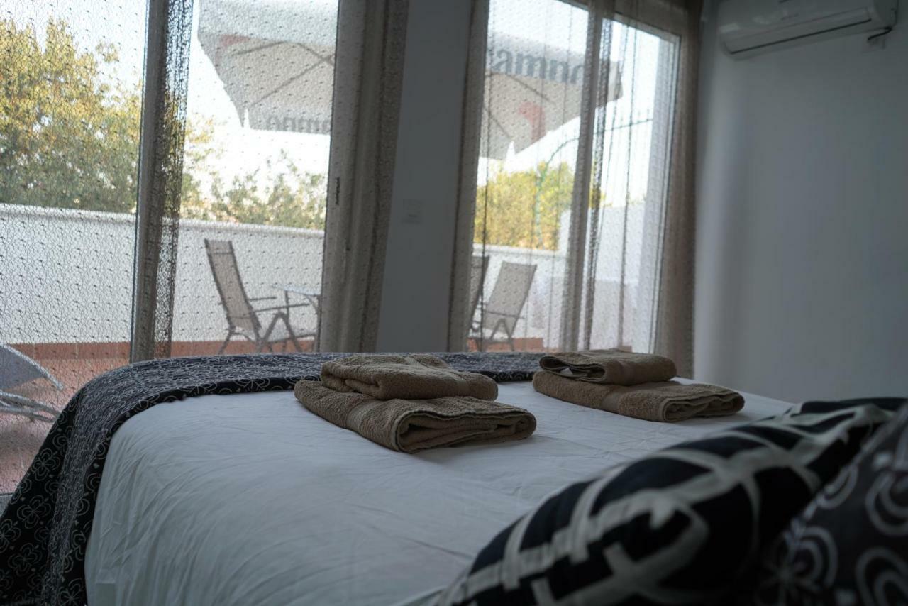 Atico Con Terraza En Alameda De Hercules Sevilla Exterior foto