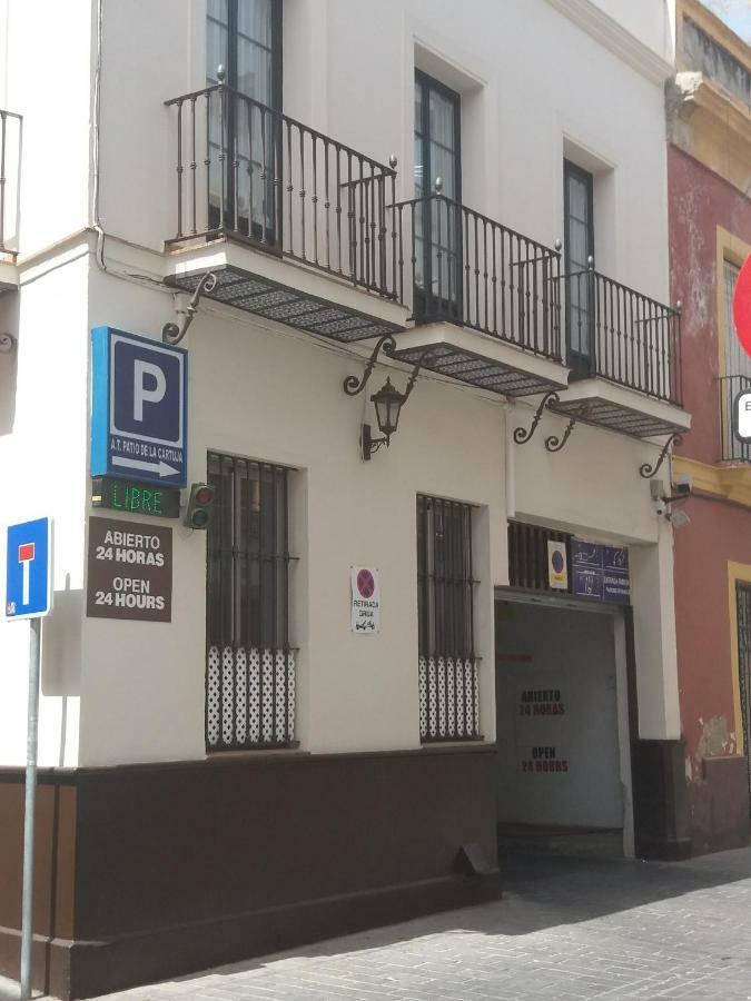 Atico Con Terraza En Alameda De Hercules Sevilla Exterior foto
