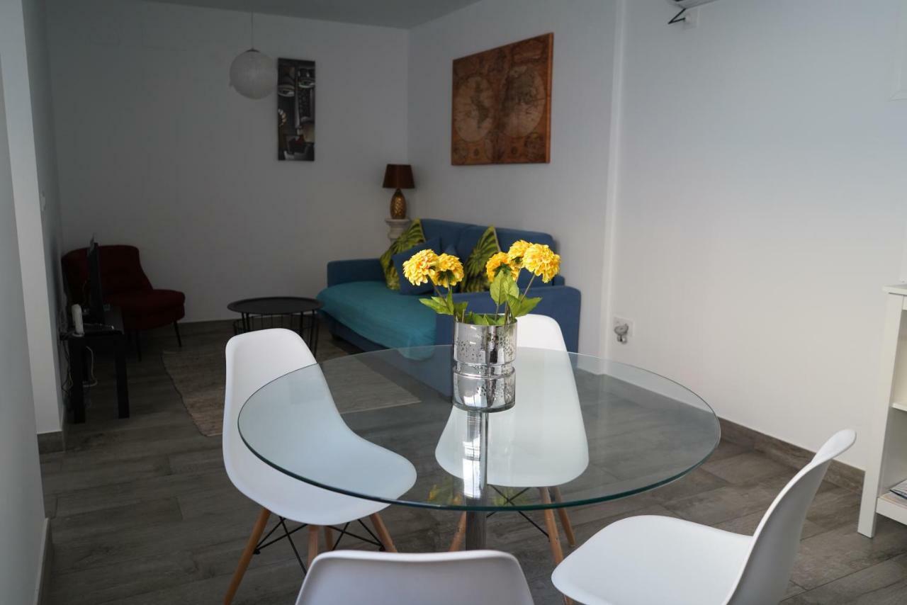 Atico Con Terraza En Alameda De Hercules Sevilla Exterior foto